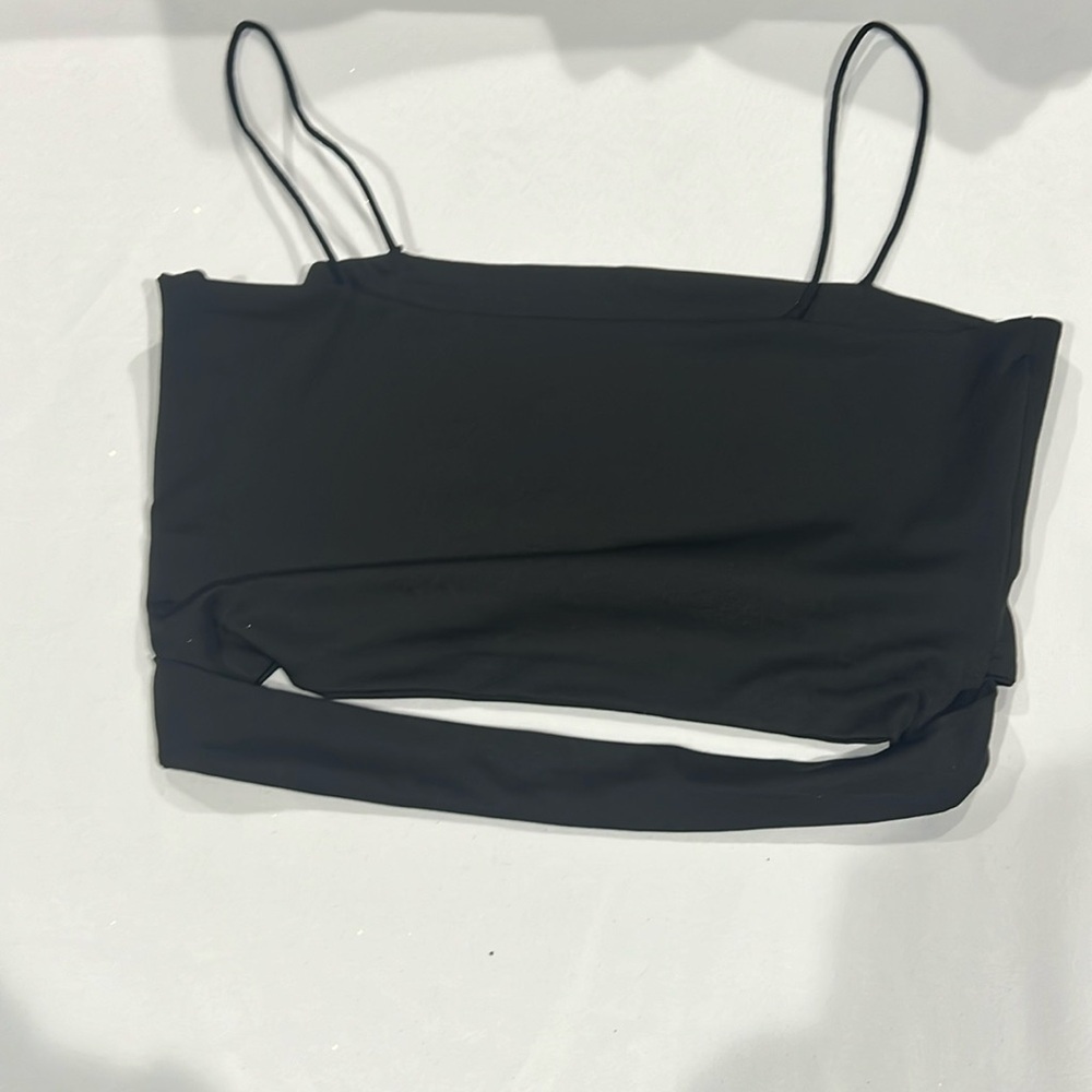 Black crop top. Size small. NWOT. - Picture 1 of 2